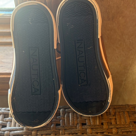 Nautica Toddler Boys Brown Lace-up Berrian Sneakers Sz: 8; EUC - Picture 10 of 14